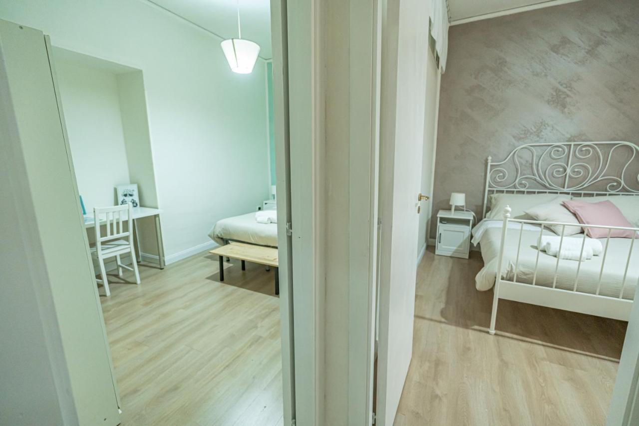 Casa Vacanze Decumano 18 Napels Buitenkant foto